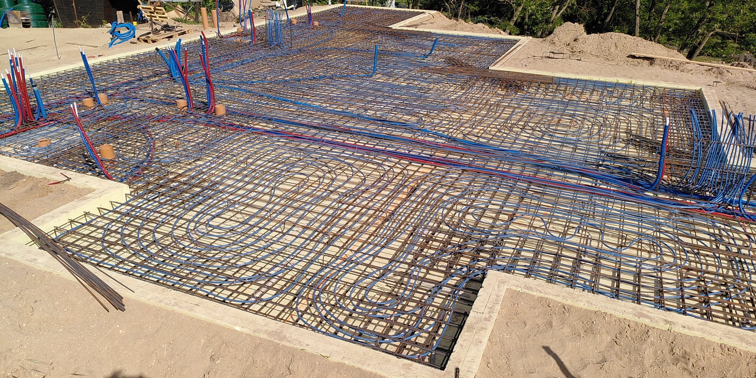 Hochbau: Mauerwerk, Beton, Putz, Trockenbau und Dachstuhl